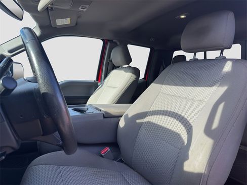 Used 2015 Ford F150 XLT w/ Equipment Group 302A Luxury image 7