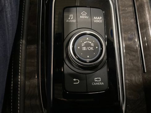 Used 2022 Nissan Armada Platinum w/ Captain's Chairs Package image 46