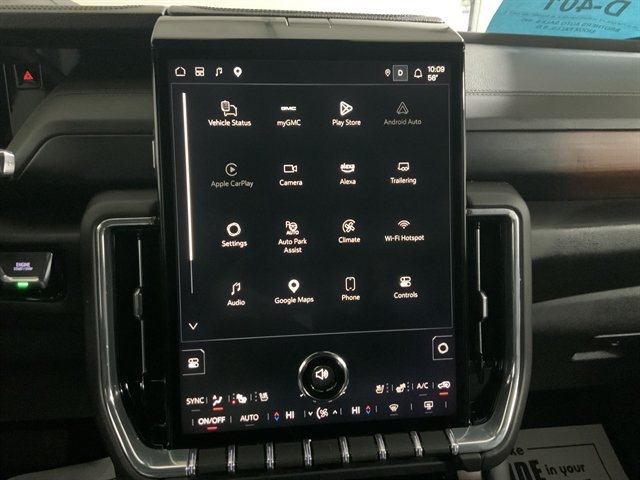 Used 2025 GMC Yukon XL Denali AWD/4WD image 33