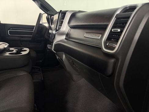 Used 2025 RAM 2500 Big Horn AWD/4WD image 31