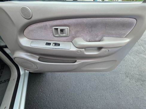 Used 2003 Toyota Tacoma 4x4 Double Cab image 34