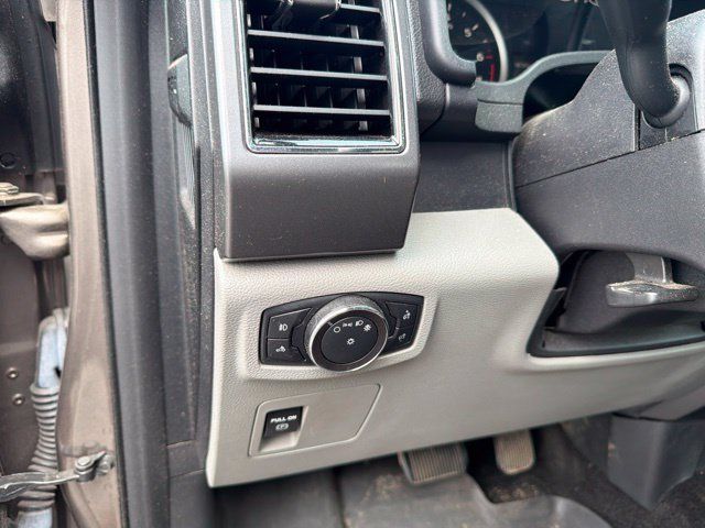 Used 2018 Ford F150 XLT w/ Trailer Tow Package AWD/4WD image 6