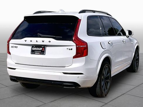 Used 2019 Volvo XC90 T6 Momentum w/ Advanced Package AWD/4WD image 13