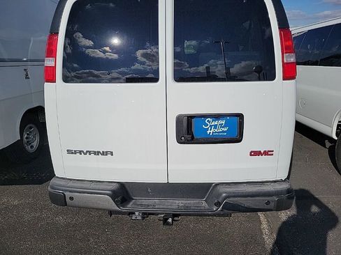 New 2025 GMC Savana 3500 LT w/ LT Preferred Equipment Group RWD image 6