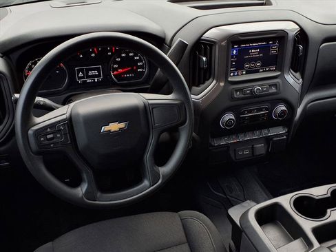Used 2023 Chevrolet Silverado 1500 Custom image 13