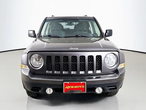 Used 2016 Jeep Patriot Sport w/ Power Value Group AWD/4WD image 2