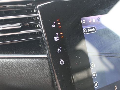 Used 2024 Jeep Wagoneer Series II image 51