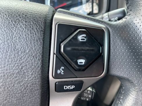 Used 2018 Toyota 4Runner SR5 Premium AWD/4WD image 10