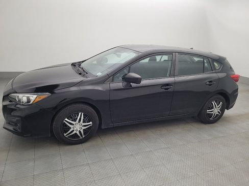 Used 2018 Subaru Impreza 2.0i image 2