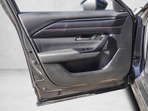 Used 2025 MAZDA CX-50 AWD 2.5 S w/ Premium Plus Pkg image 12