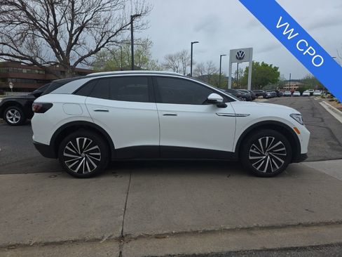 Used 2023 Volkswagen ID.4 Pro S Plus image 7