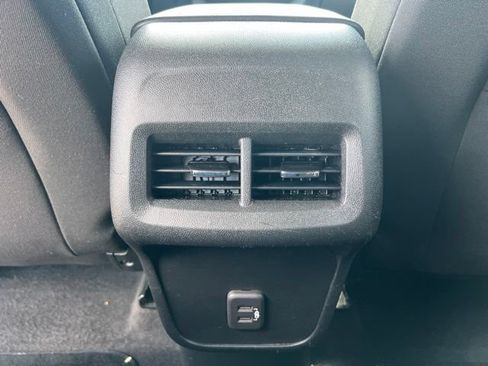 Used 2020 Chevrolet Equinox LT AWD/4WD image 19