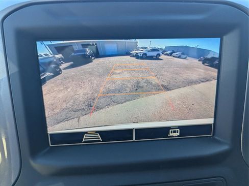 Used 2022 Chevrolet Silverado 1500 Custom image 16