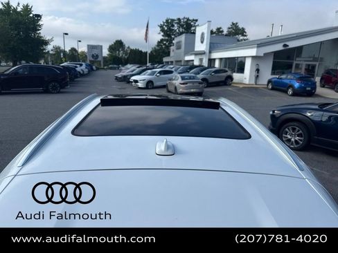 Used 2022 Audi Q5 2.0T Premium w/ Convenience Package AWD/4WD image 8