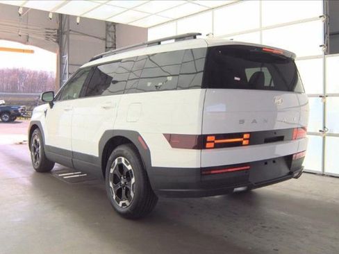 Used 2025 Hyundai Santa Fe SEL AWD/4WD image 4