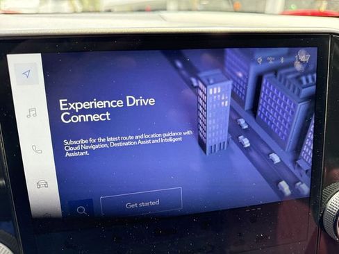 Used 2025 Lexus NX 250 FWD w/ Accessory Package (2T) image 18