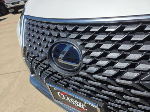 Used 2021 Lexus RX 450h AWD w/ Luxury Package image 29