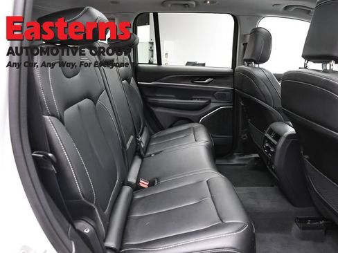 Used 2023 Jeep Grand Cherokee 4WD 4xe image 26