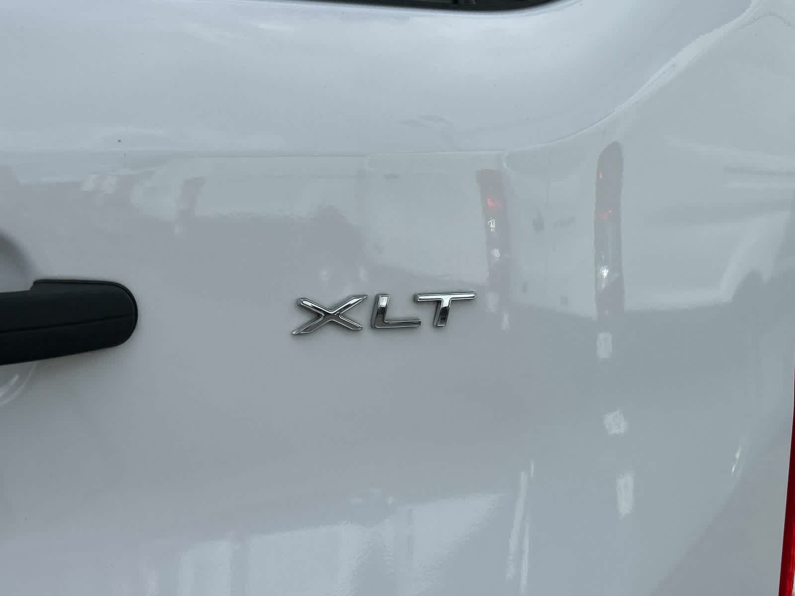 Used 2024 Ford Transit 350 XLT RWD image 18