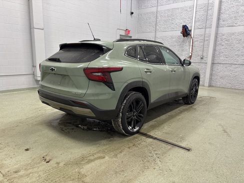 New 2026 Chevrolet Trax ACTIV image 3