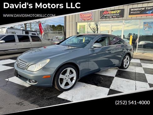 Used 2006 Mercedes-Benz CLS 500 w/ Premium Pkg image 1