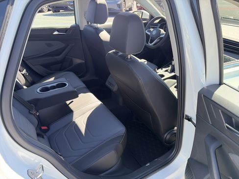 Used 2025 Volkswagen Jetta SEL image 27