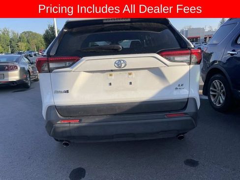 Used 2025 Toyota RAV4 LE AWD/4WD image 7