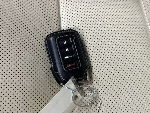 Used 2018 Lexus RX 350L FWD image 33