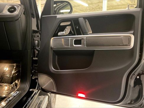 Used 2025 Mercedes-Benz G 550 G 550 image 26