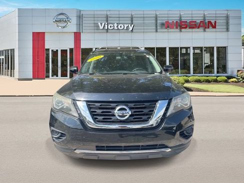 Used 2020 Nissan Pathfinder S FWD image 2