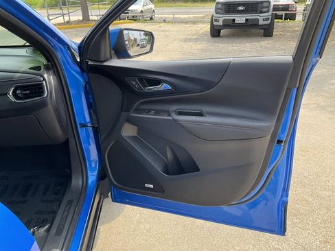 Used 2024 Chevrolet Equinox RS w/ RS Leather Package FWD image 19