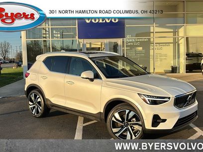 Certified 2024 Volvo XC40 B5 Ultimate w/ Climate Package