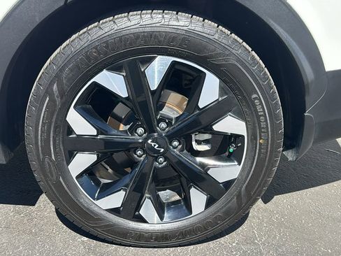 Used 2023 Kia Sportage X-Line image 8