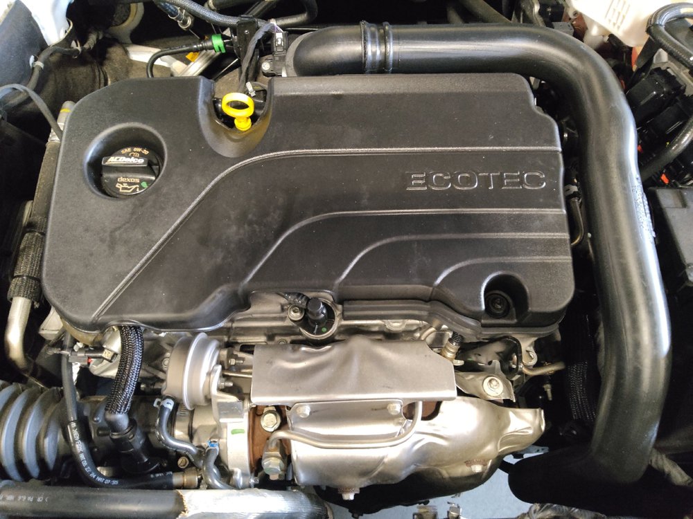Used 2025 Chevrolet Malibu LT FWD image 30
