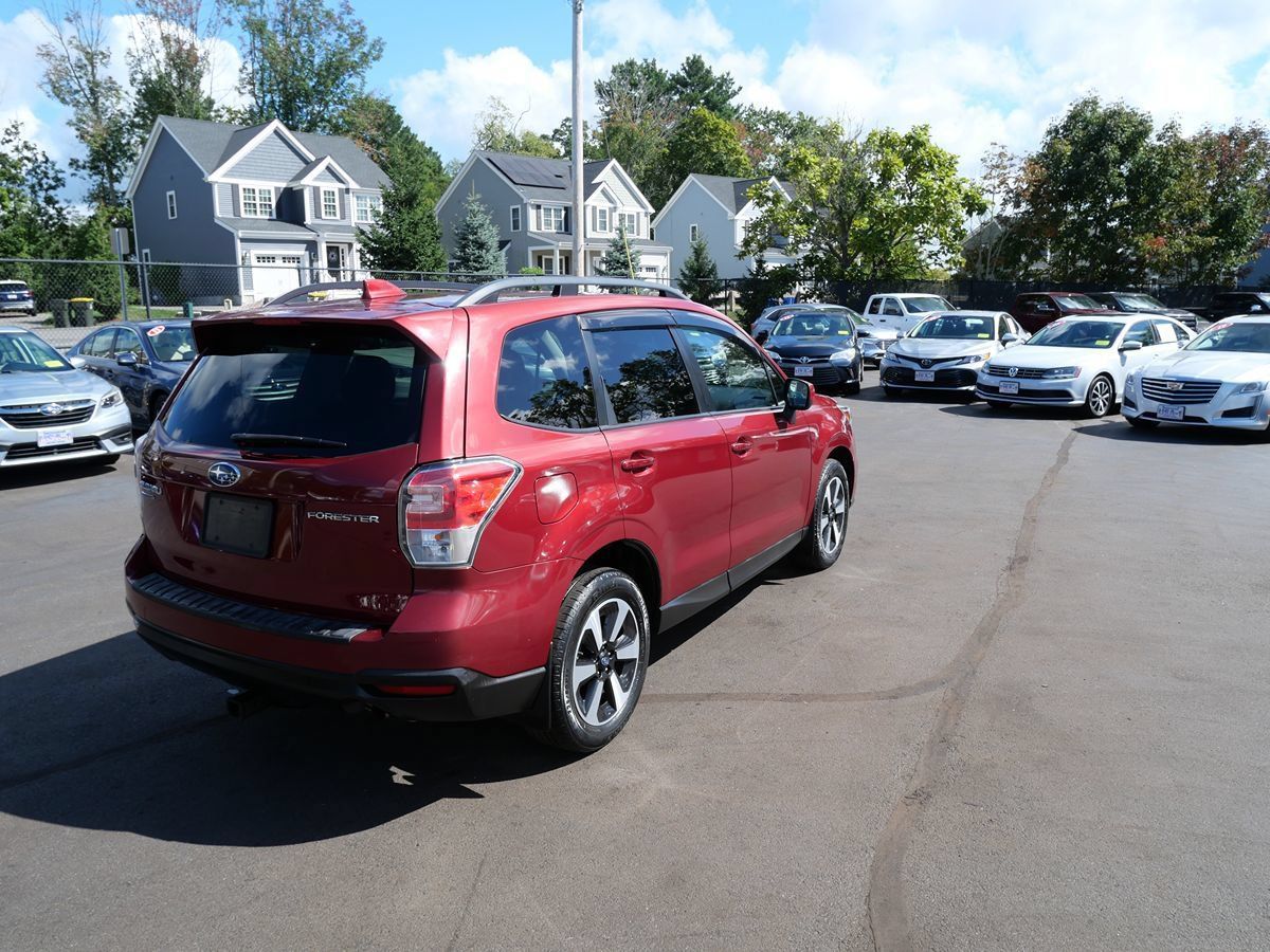 Used 2018 Subaru Forester 2.5i Premium w/ All-Weather Package AWD/4WD image 6