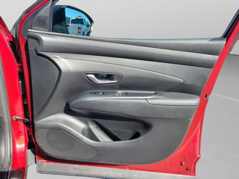 Used 2025 Hyundai Tucson SEL image 28