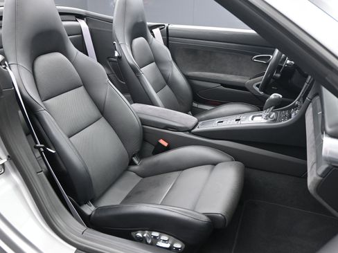 Certified 2017 Porsche 911 Carrera GTS image 12