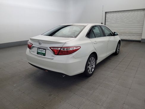 Used 2016 Toyota Camry XLE image 9