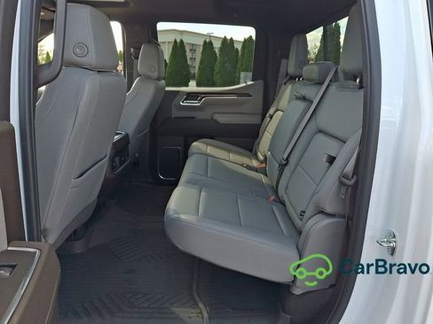 Certified 2023 Chevrolet Silverado 1500 LT Trail Boss w/ LT Trail Boss Premium Package AWD/4WD image 10