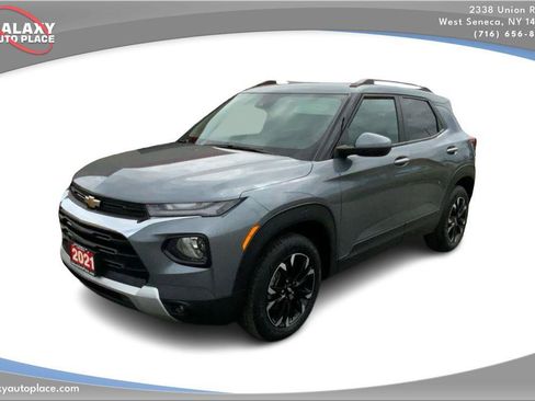 Used 2021 Chevrolet TrailBlazer LT AWD/4WD image 1
