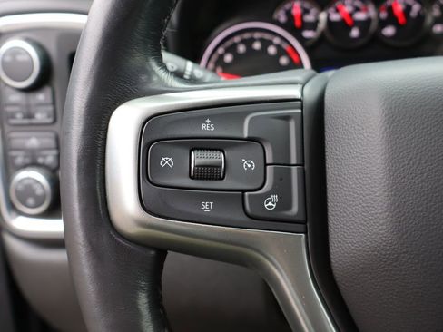 Used 2021 Chevrolet Silverado 1500 LT w/ Convenience Package II image 15