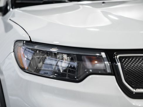 Used 2022 Jeep Compass Limited w/ Sun and Sound Group image 15