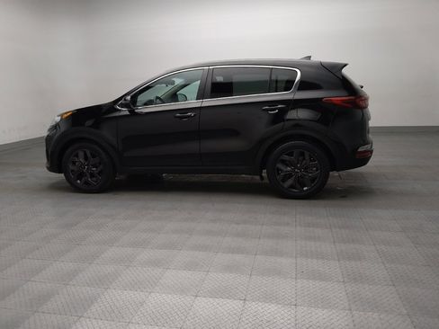 Used 2022 Kia Sportage LX w/ LX FWD Value Edition Package image 3