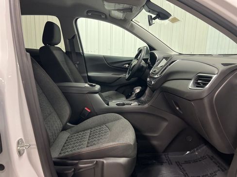 Certified 2023 Chevrolet Equinox LT AWD/4WD image 10