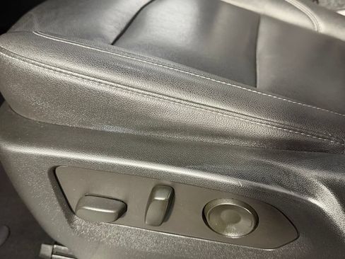 Used 2022 Chevrolet Tahoe LT RWD image 23