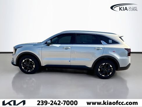 New 2026 Kia Sorento S w/ S Panoramic Sunroof Package image 2