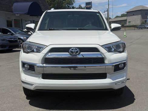 Used 2017 Toyota 4Runner Limited AWD/4WD image 3