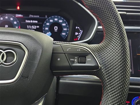 Used 2025 Audi Q3 2.0T Premium Plus w/ Premium Plus Package image 20