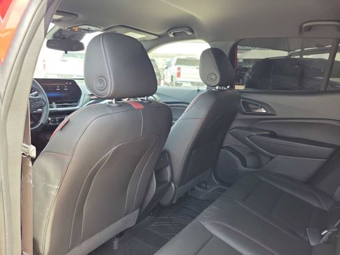 Used 2026 Chevrolet Trax RS w/ Driver Confidence Package image 8