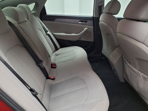 Used 2018 Hyundai Sonata SE image 19
